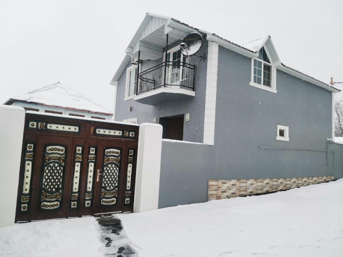 Villa Golden House