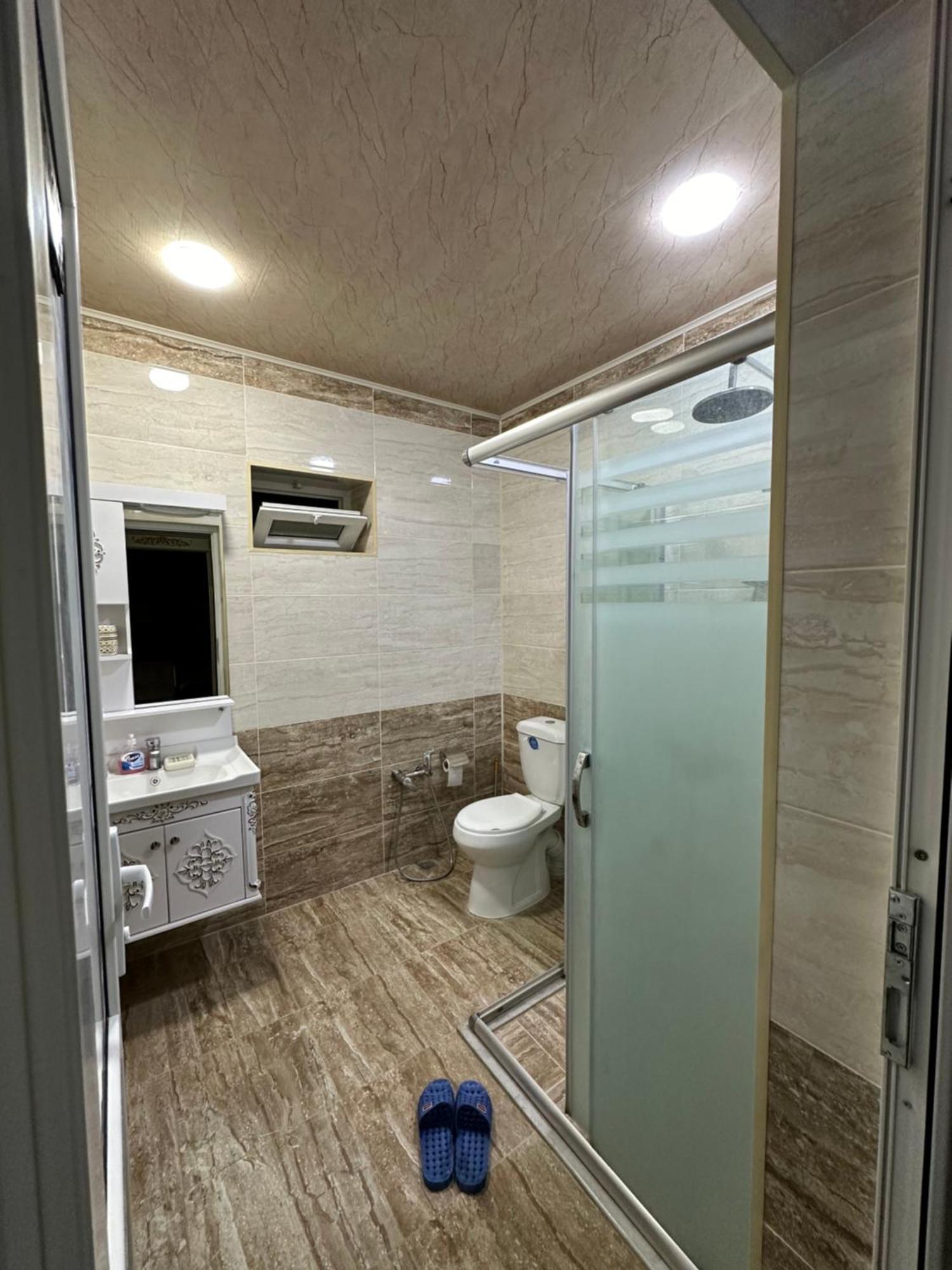 Golden House Villa *